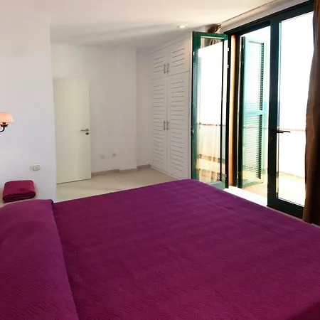 Taucho 203 - Vivienda Vacacional * Puerto de Santiago (Tenerife)